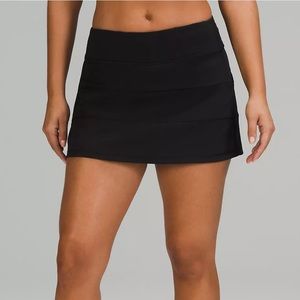 Pace Rival Mid-Rise Skirt in Black, Size 4